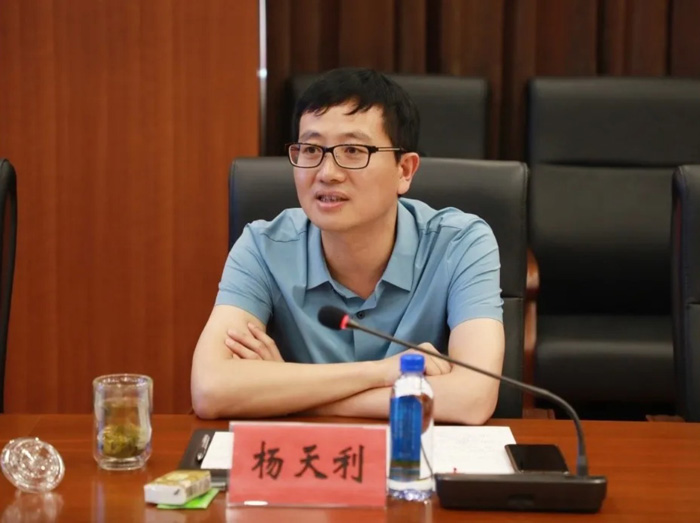 星空(中国)与徐工消防签署战略合作协议 携手深耕中国高空产业市场
