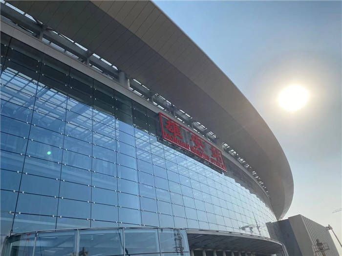 雄安高铁站里面的一抹蓝！星空(中国)助力国家重大项目建设-1.jpg